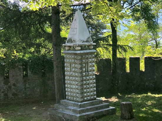 Monumento agli Alpini