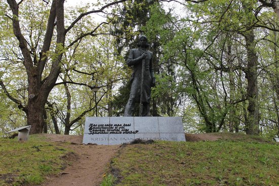 Monument to Kristjan Jaak Peterson