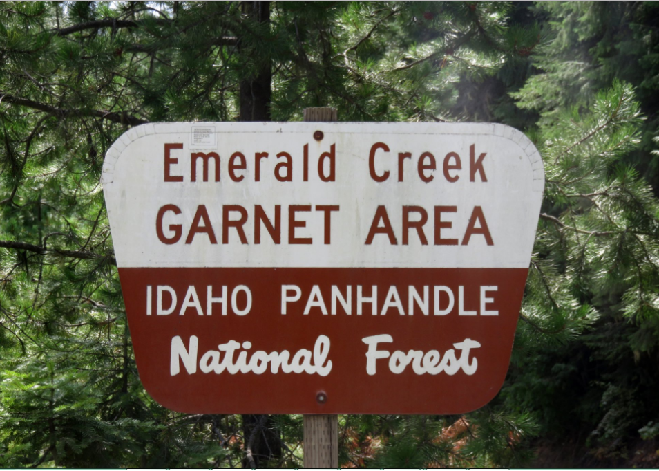 Emerald Creek Garnet Area