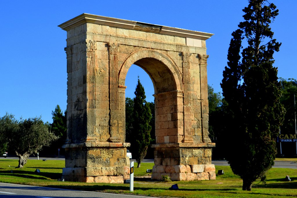 Arco de Triunfo de Bara