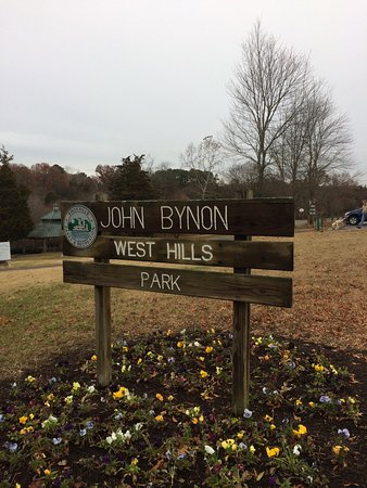West Hills Park