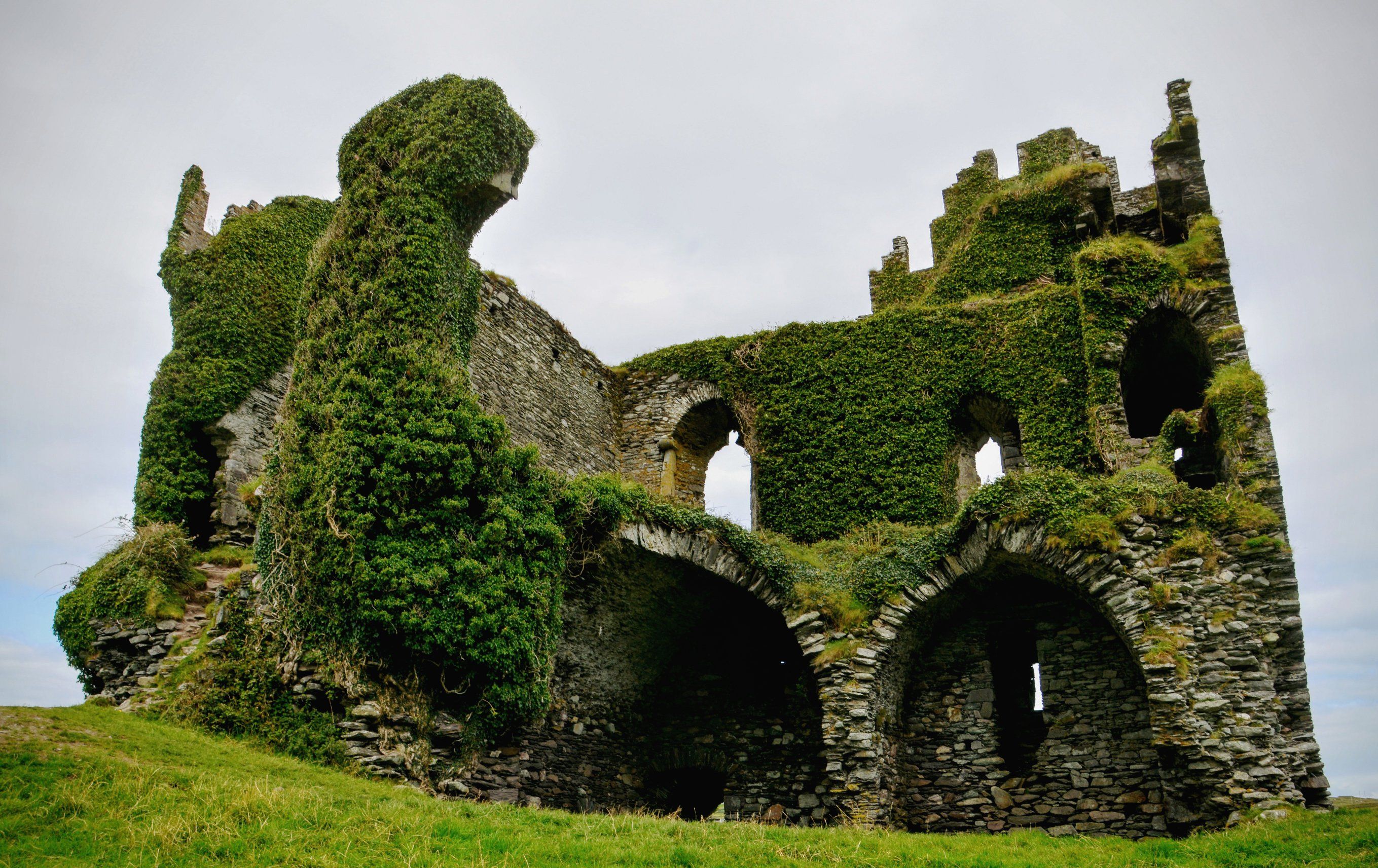 Agena Castle Ruins