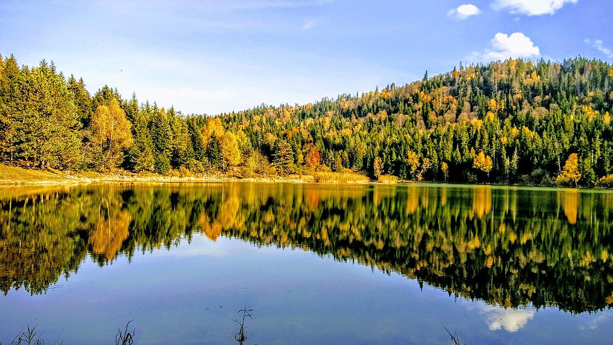Kakhisi Lake