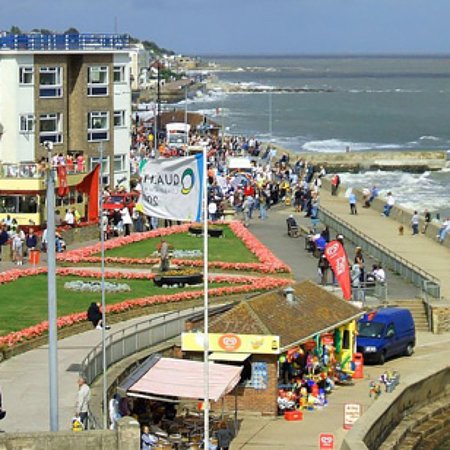Walton On The Naze beach