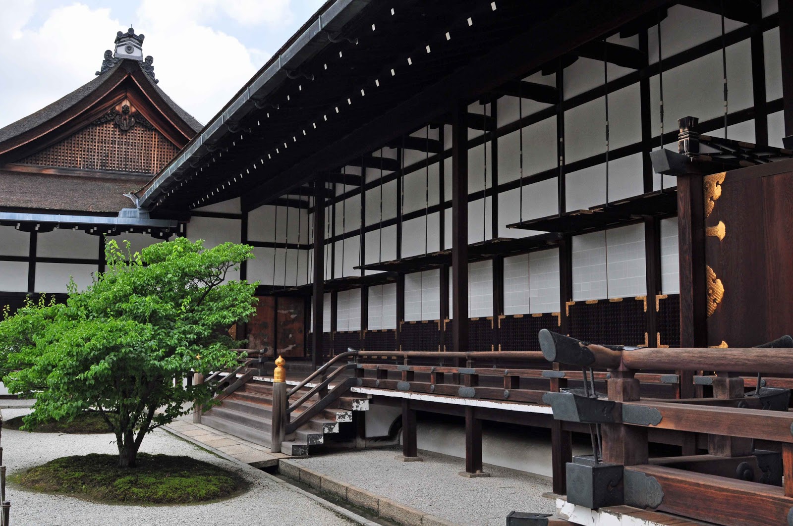 Shisetsu Library