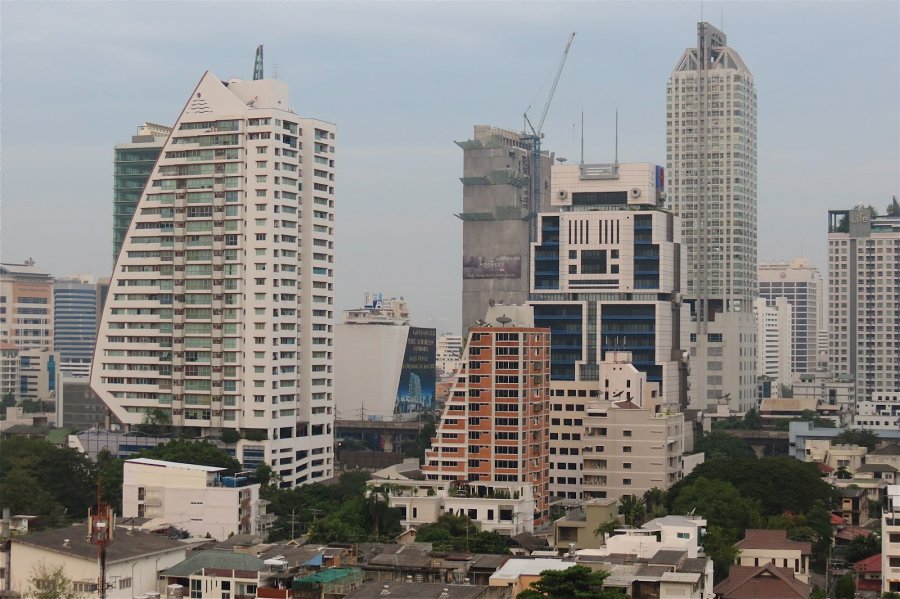 Thawornwatthu Building
