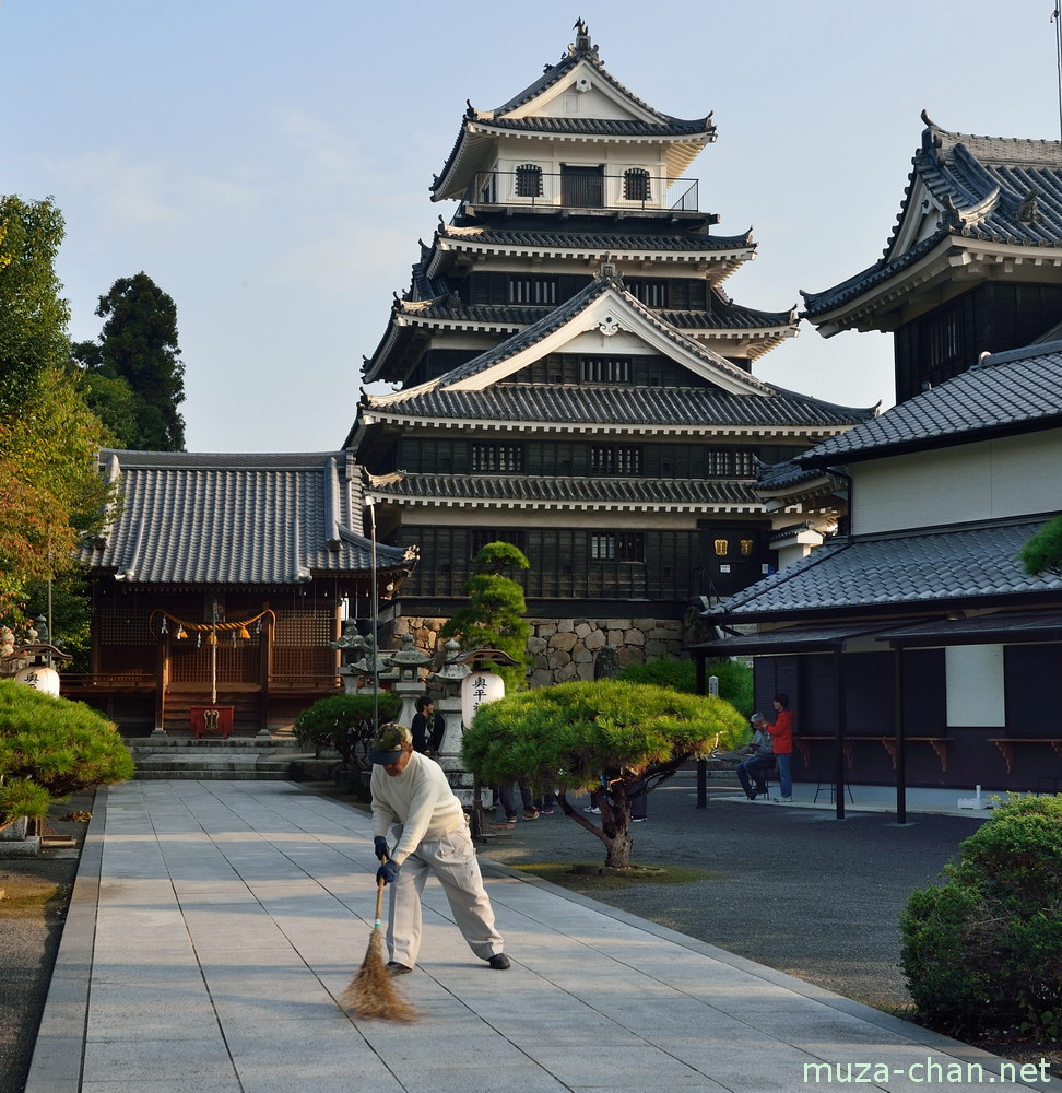 Nakatsu Castle