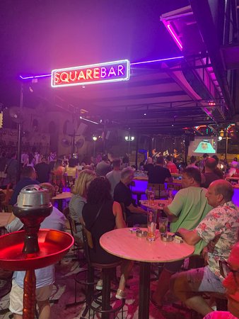 Celebrities Square