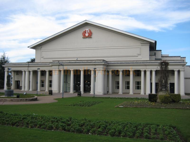 De Montfort Hall