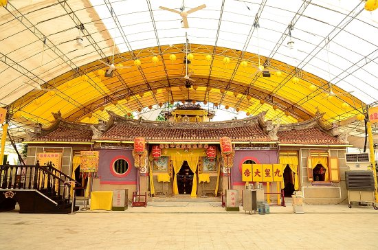 Tou Mu Kung Temple