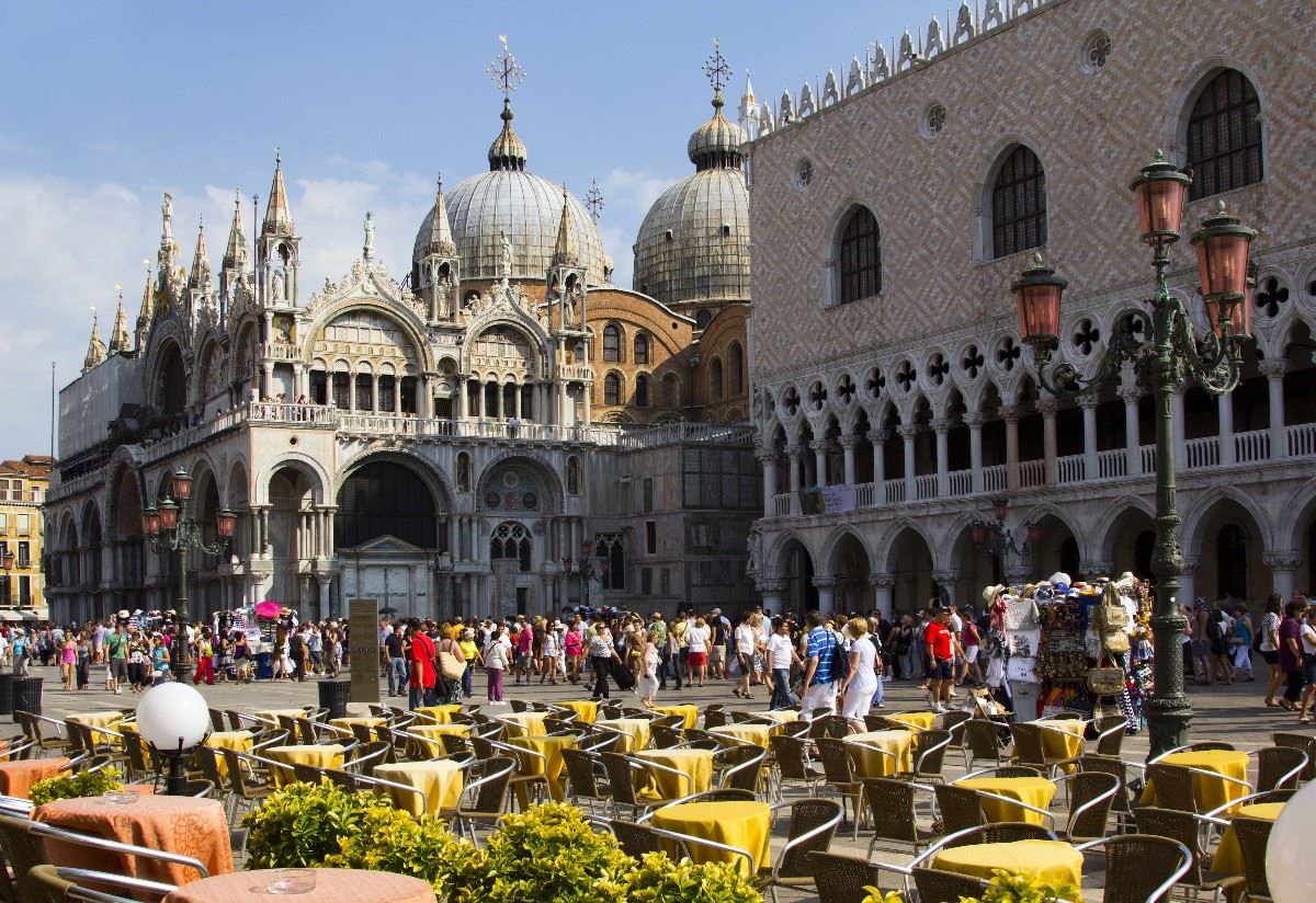 Venice Square