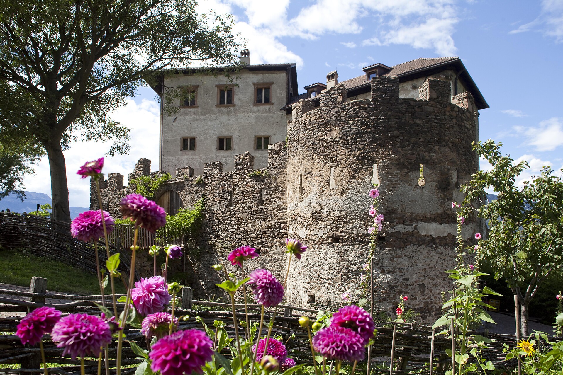 Castel Flavon