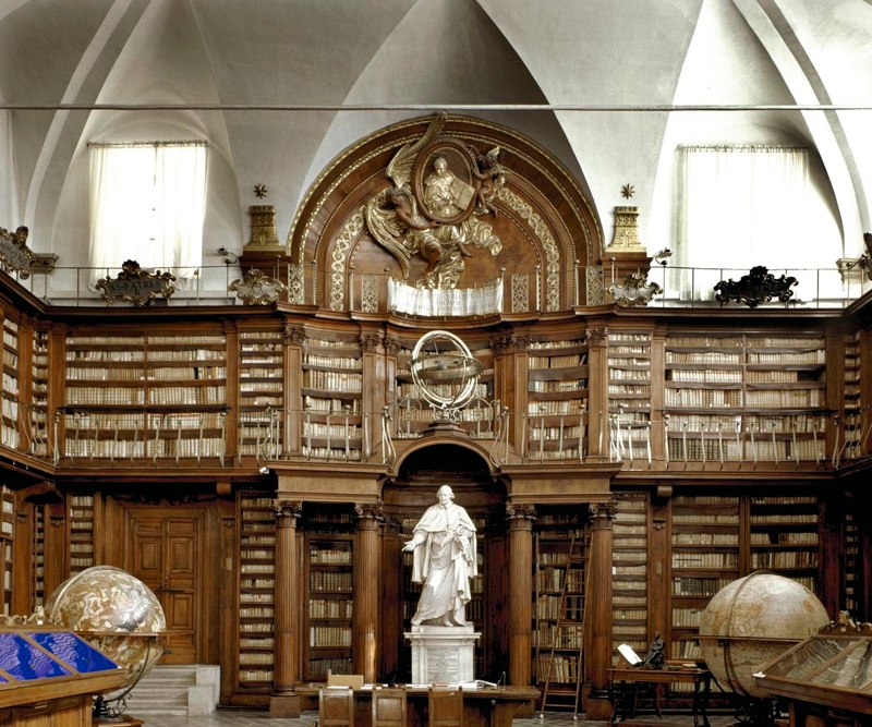 Biblioteca Civica - Luigi Majno