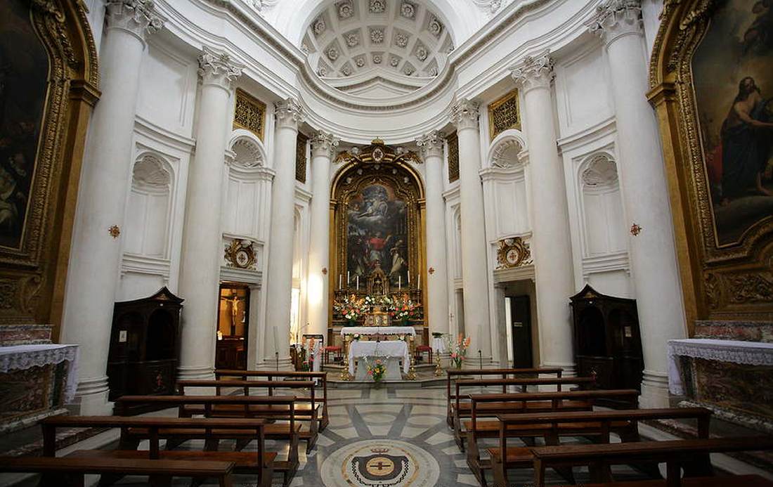 Chiesa di San Carlo ai Morti