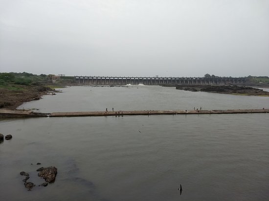 Hatnur Dam