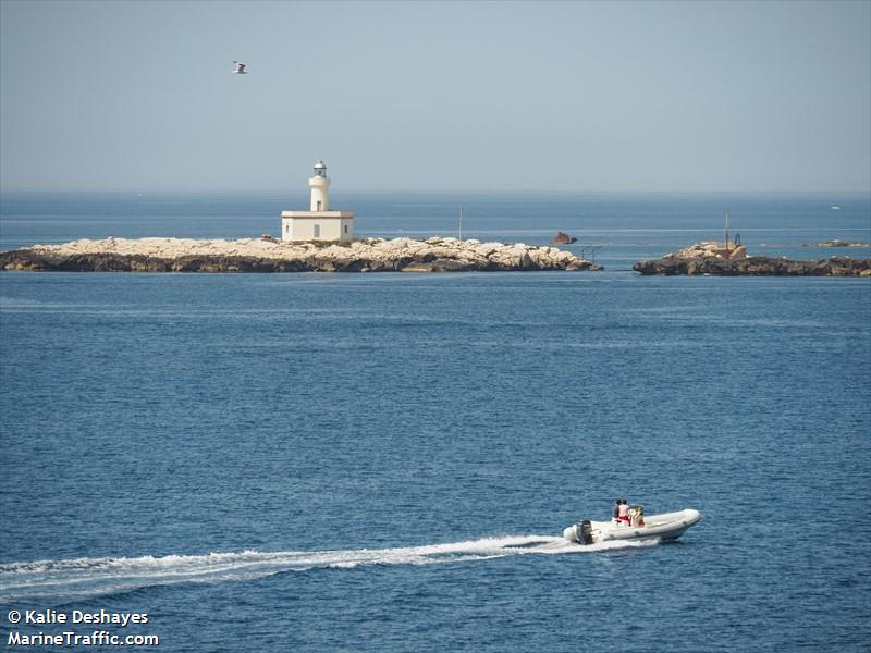 Faro di Scoglio Palumbo