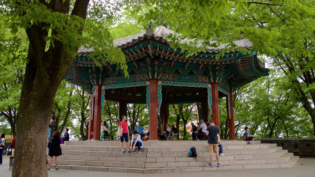 Namsan Hoguk Park