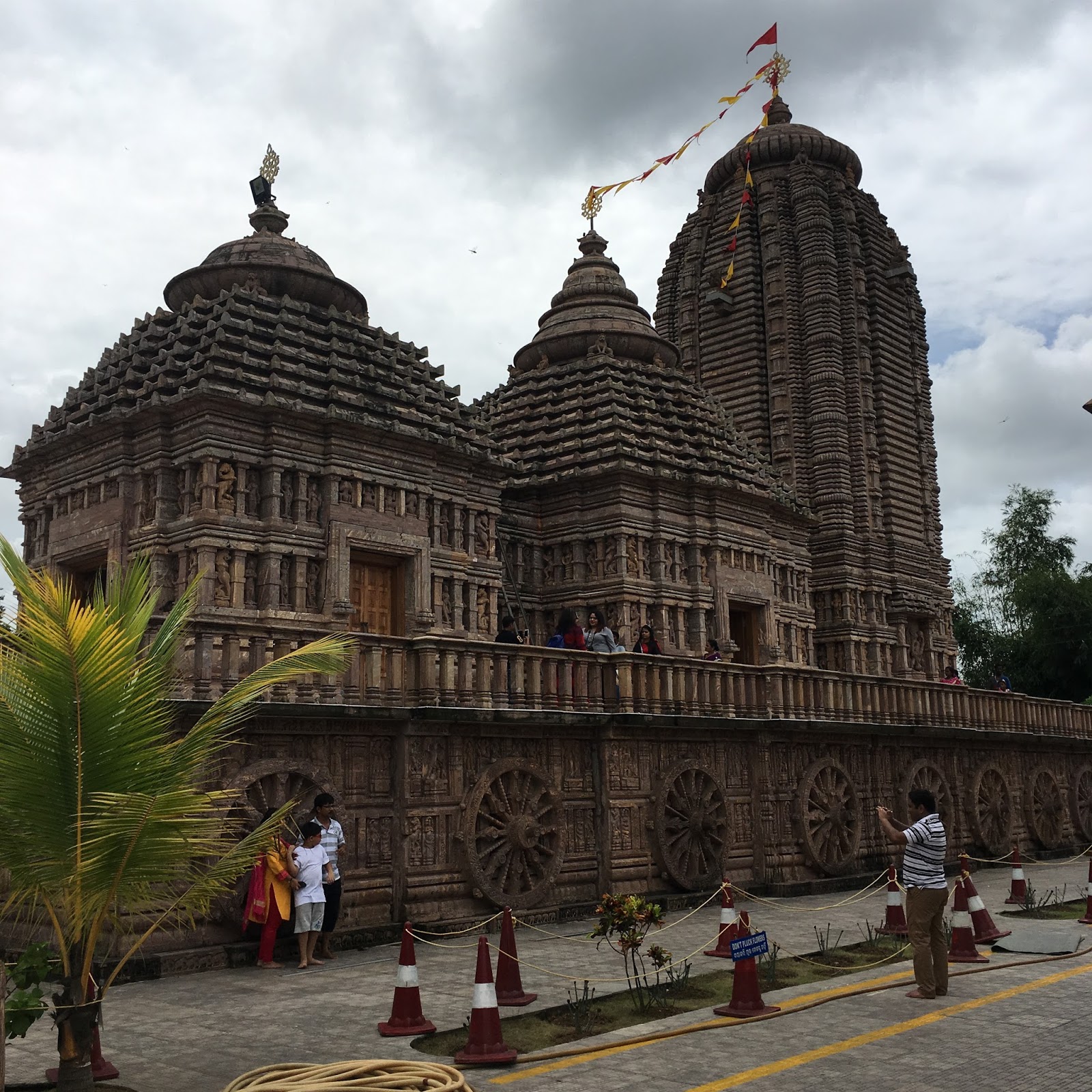Maninageswar Temple