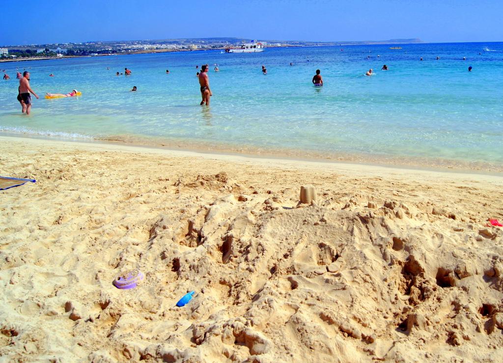 Makronissos Beach