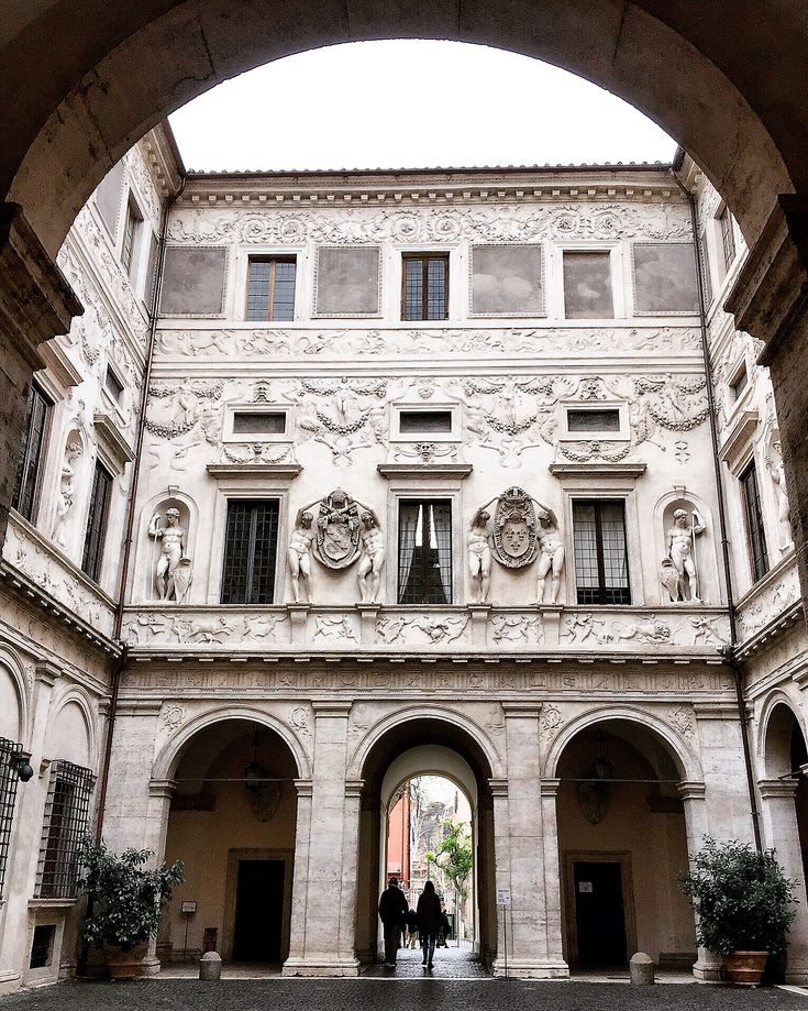 Palazzo Malfitano e Museo della Grafica