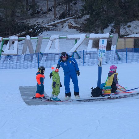 Ski and Snowboard School Canazei Marmolada