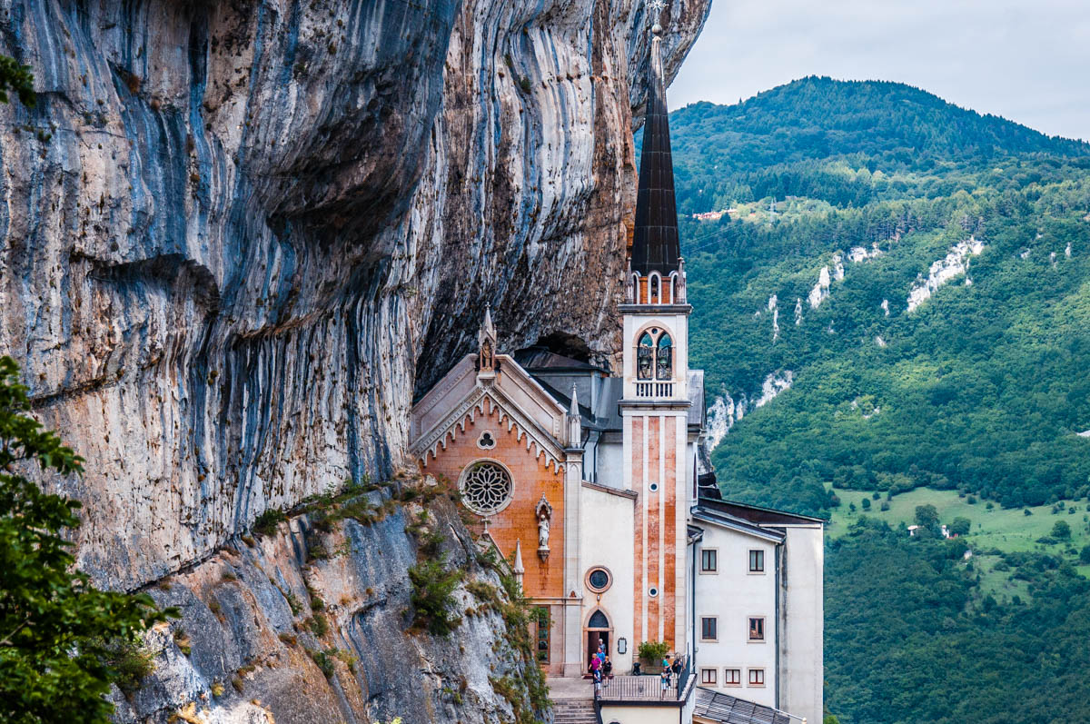 Santuario Madonna della Vetrana