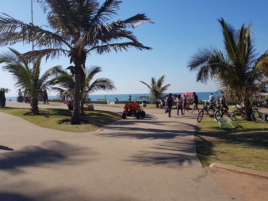 uShaka Beach