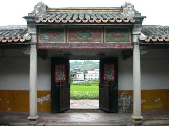 Dafudi Horn House