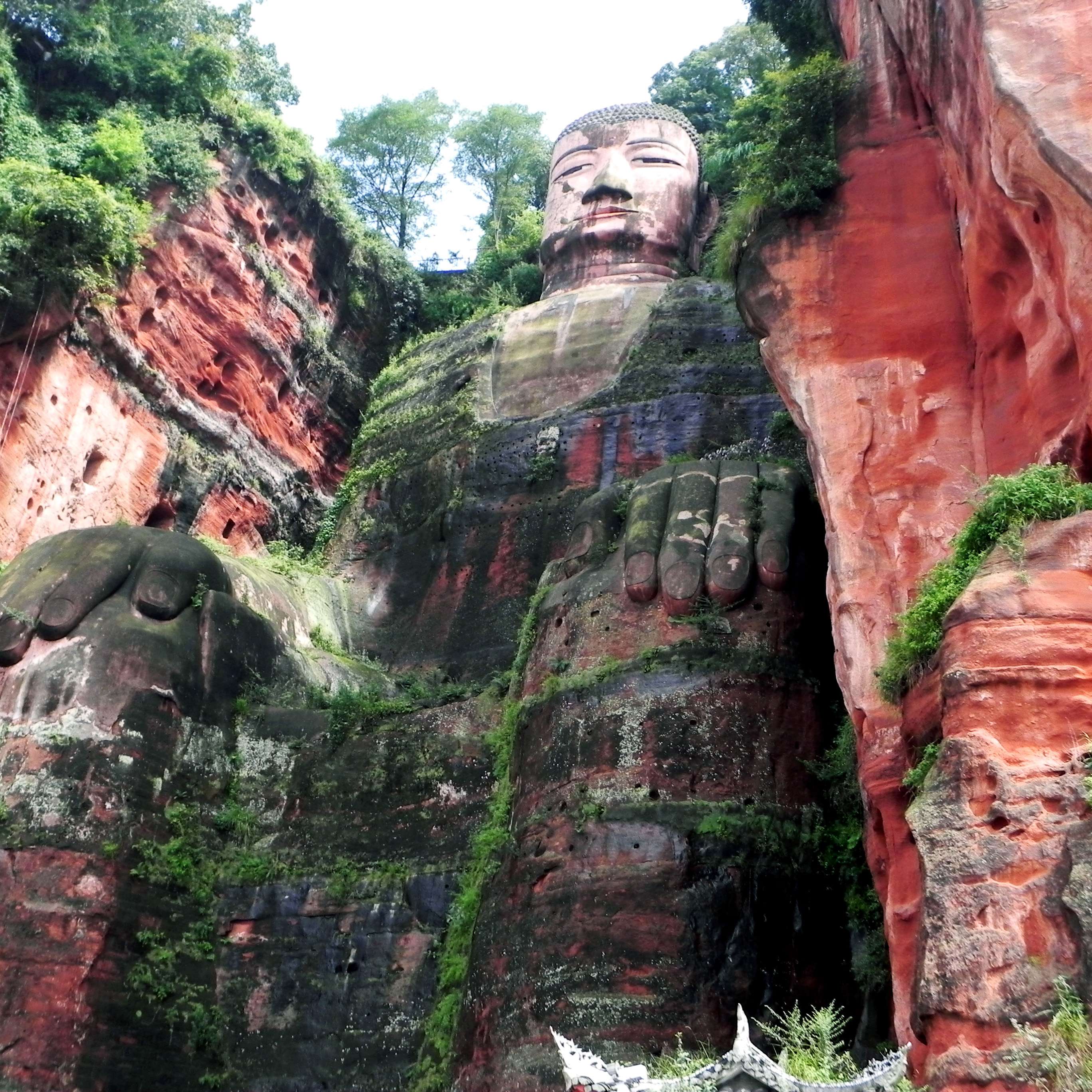 Tortuous Cliff Road
