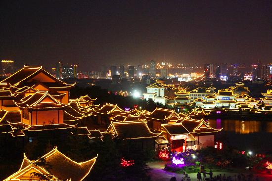 Huaxiacheng Tourism Scenic Area