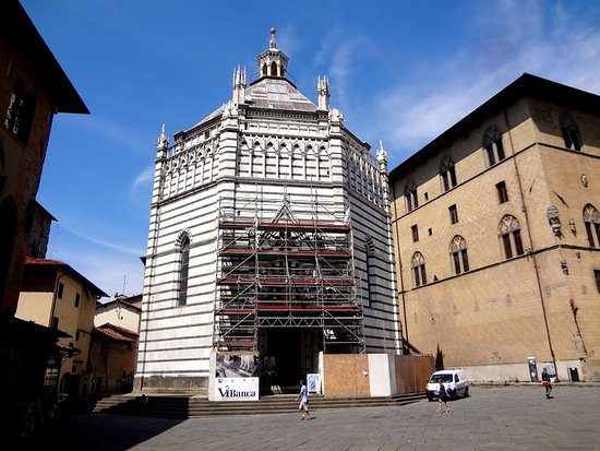 San Giovanni in Corte Baptistery