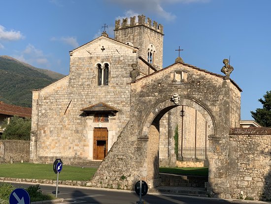 Badia Di San Pietro a Camaiore