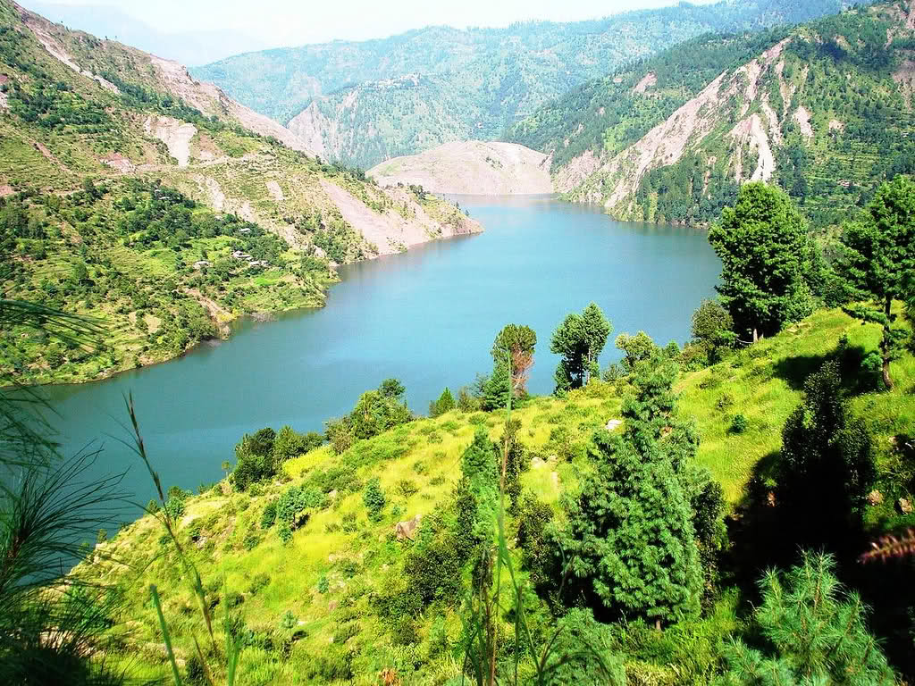 Zalzal Lake