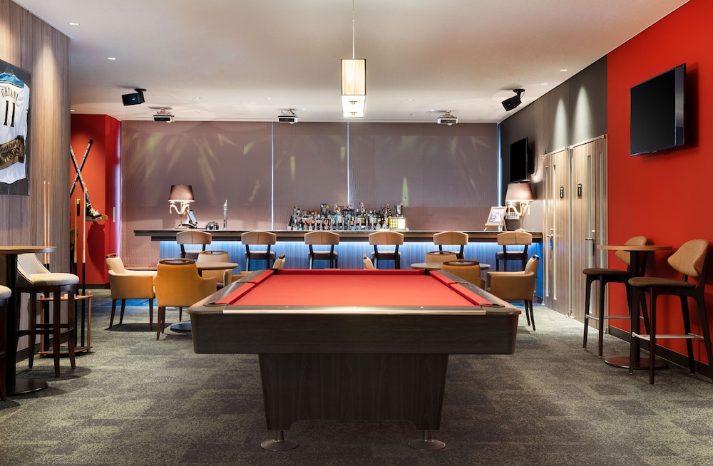 Bar for 4