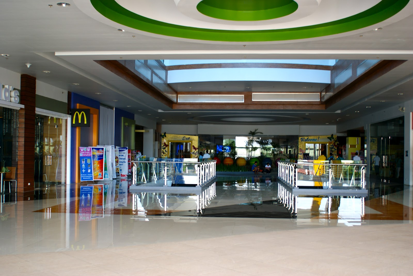 J-Mall