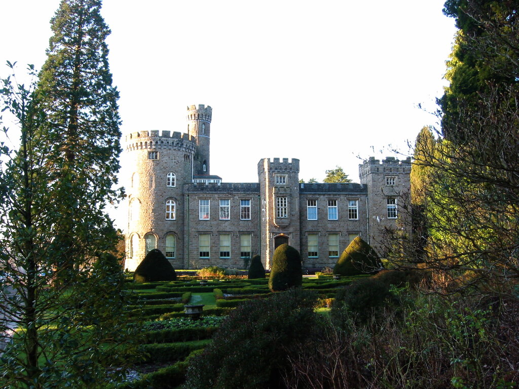 Cyfarthfa Castle