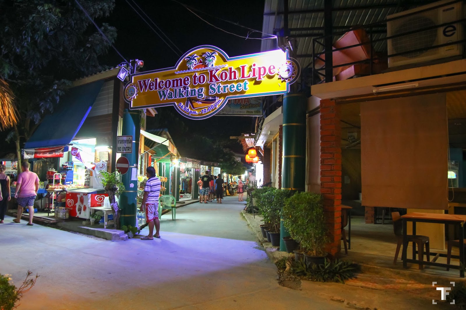 Koh Lipe Walking Street