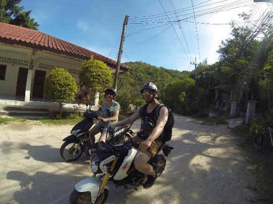Paramee Motorbike Rental
