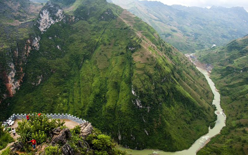 Ma Pi Leng Pass