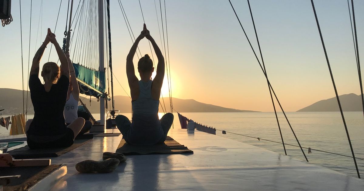 Carpe Diem Sailing and Yoga