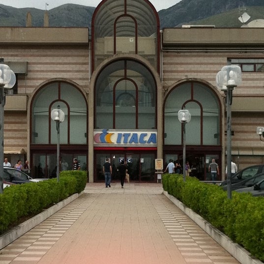 Centro Commerciale Itaca