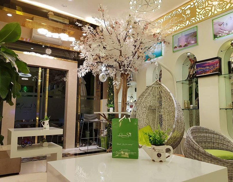 Queen Spa