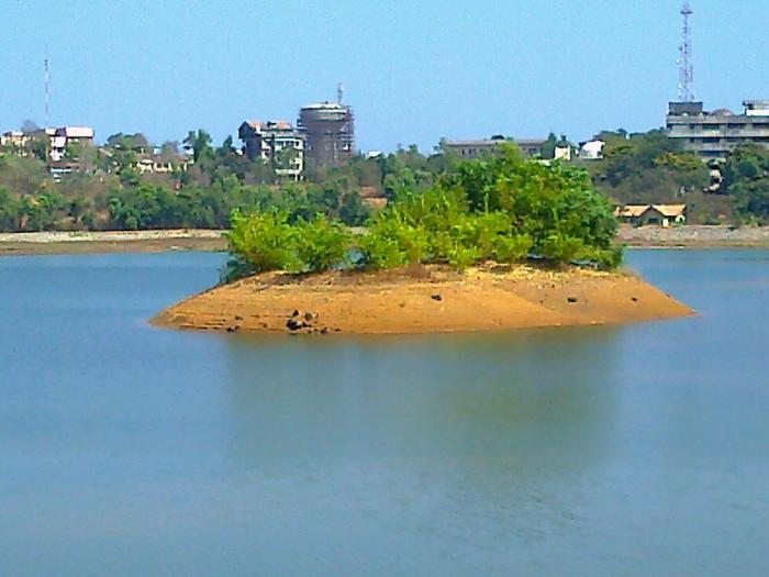 Manipal Lake