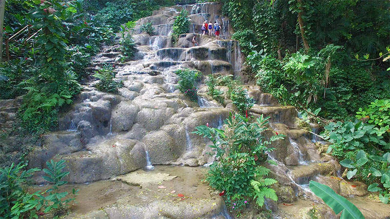 Konoko Falls & Park