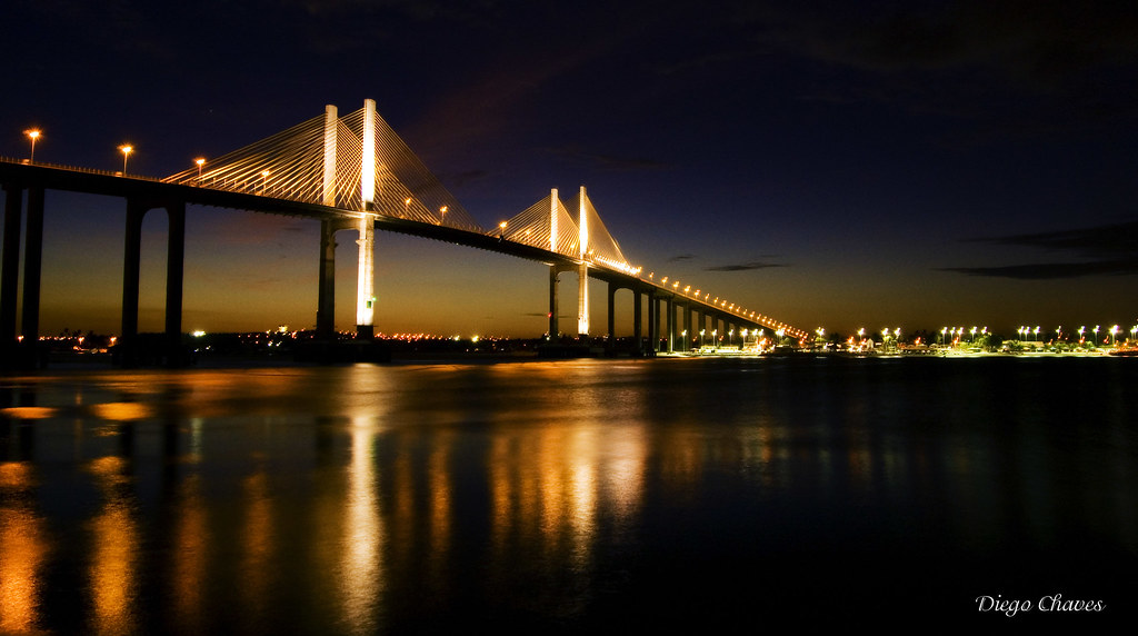 Ponte Newton Navarro