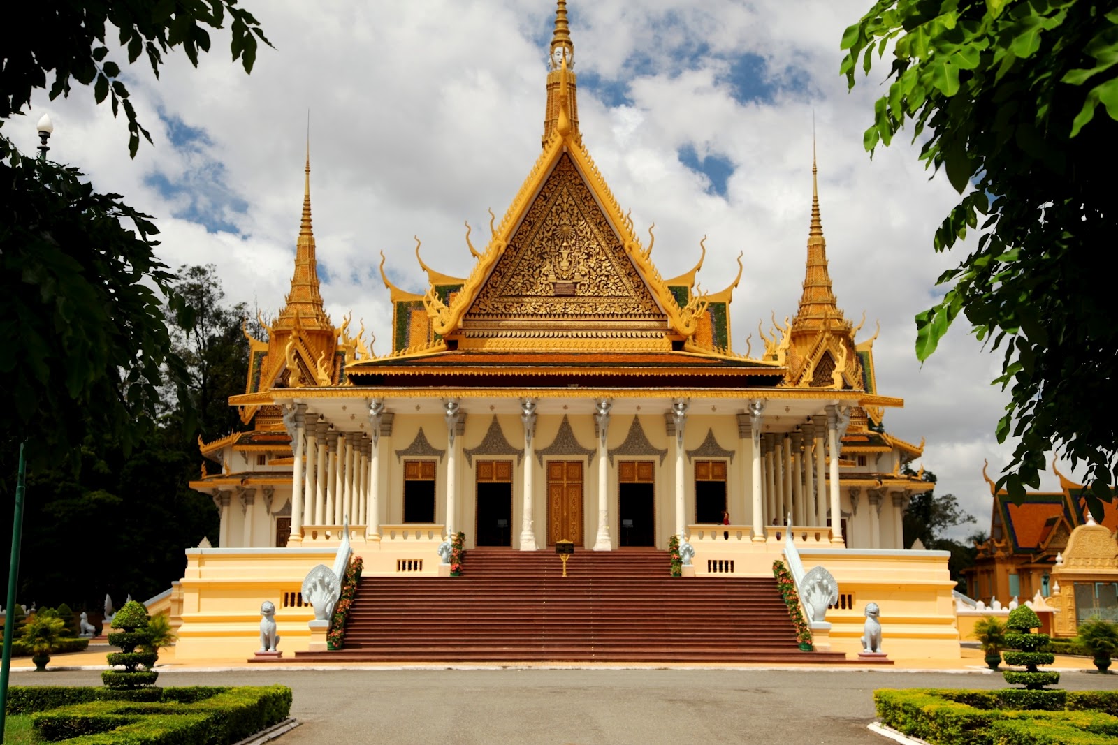Cambodia Taxi Tour