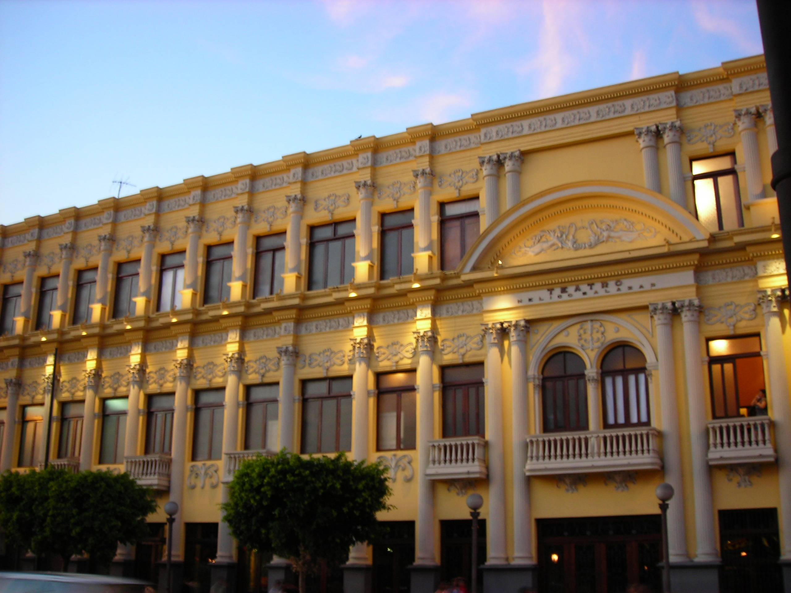 Teatro Popular Melico Salazar