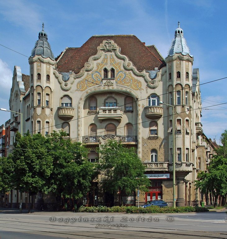 Grof Palace