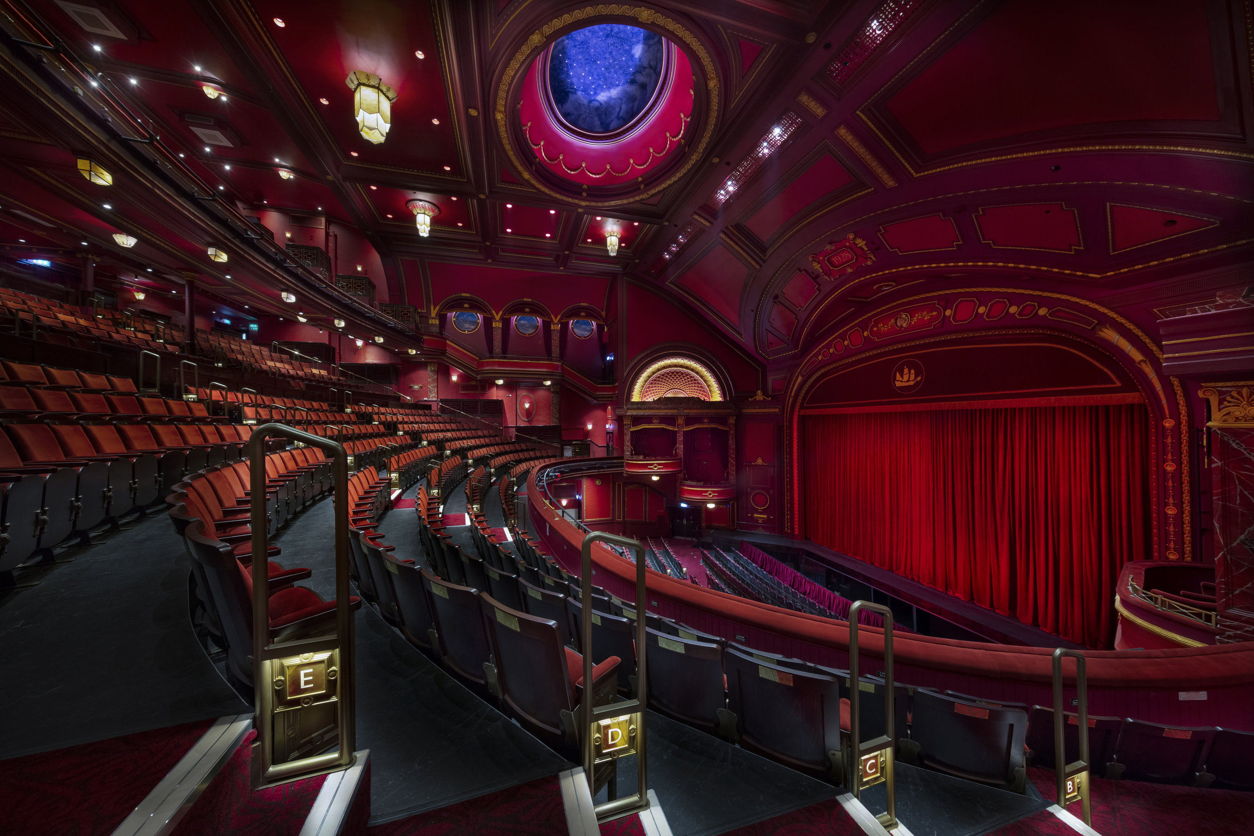 Mayflower Theatre