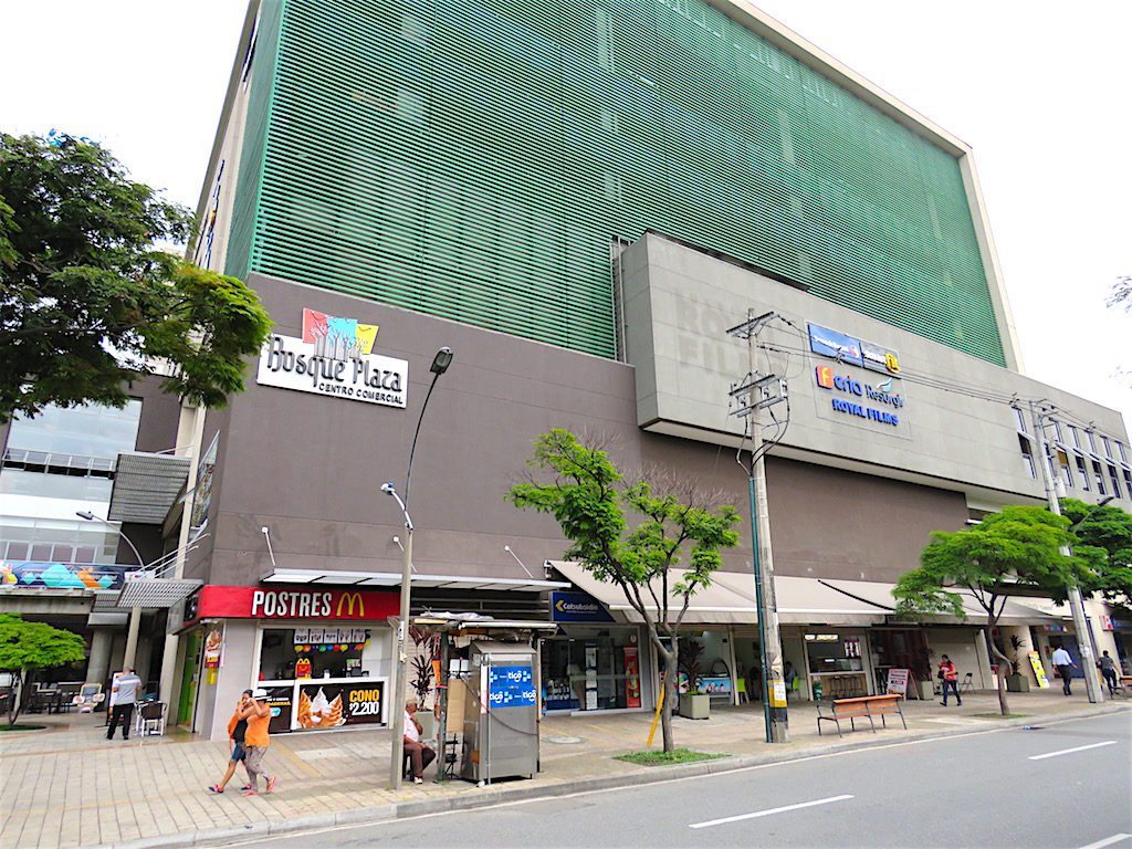Bosque Plaza Centro Comercial